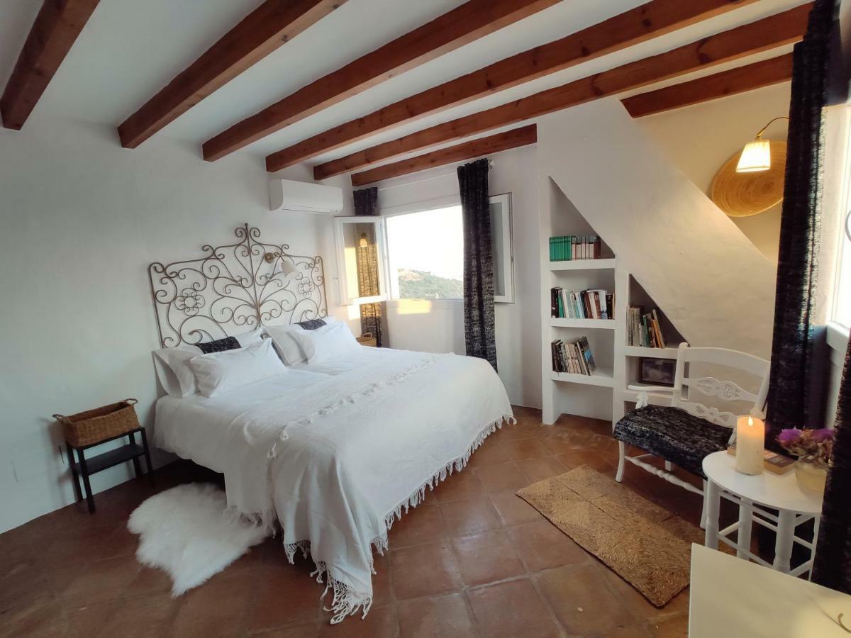 Villa El Hogar De Lucia à Casares Extérieur photo